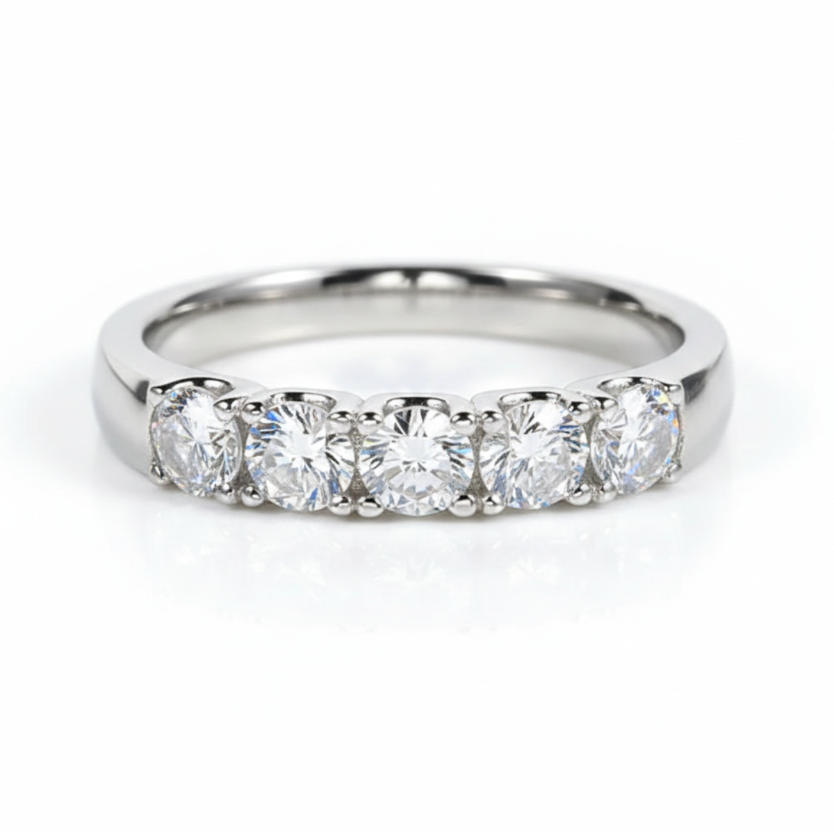 Anel em prata .925 e 1.0 CT moissanite