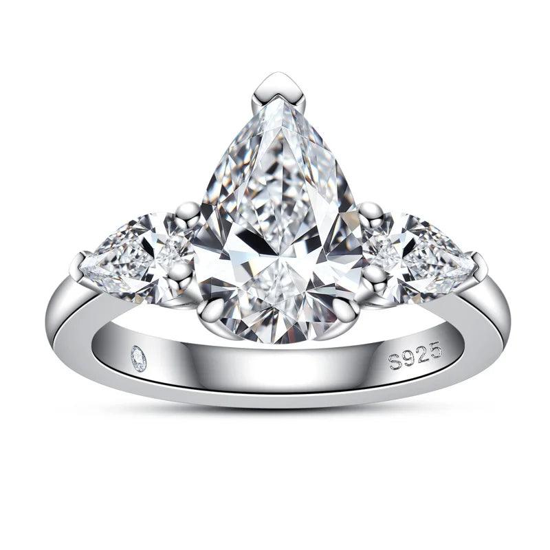 Anel Trilogy Pear Moissanite - Yuna Joias