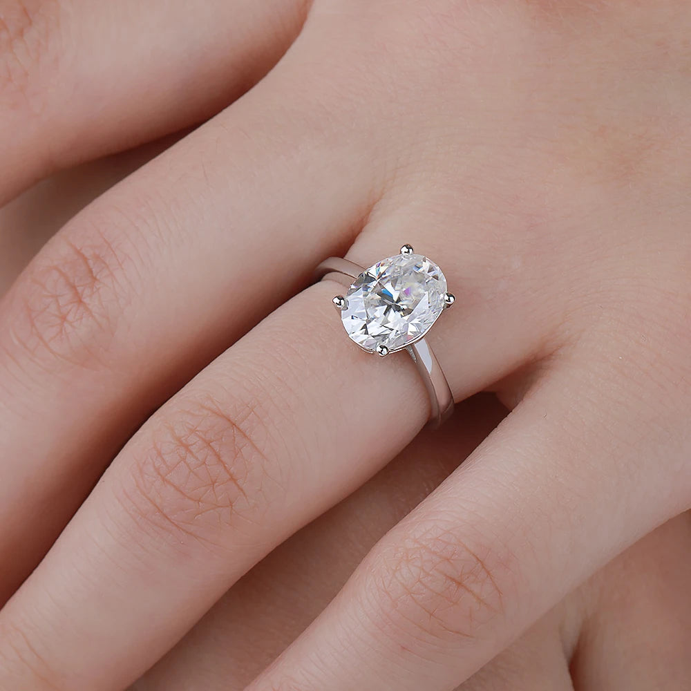 Anel Solitário de Moissanite Oval 1ct -4ct  Prata 925 com Banho de Ouro Branco - Yuna Joias
