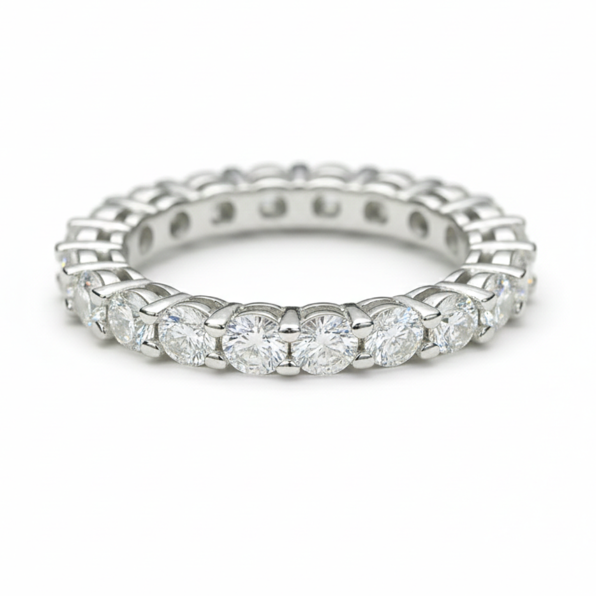 Aliança em prata .925 e 5mm moissanite
