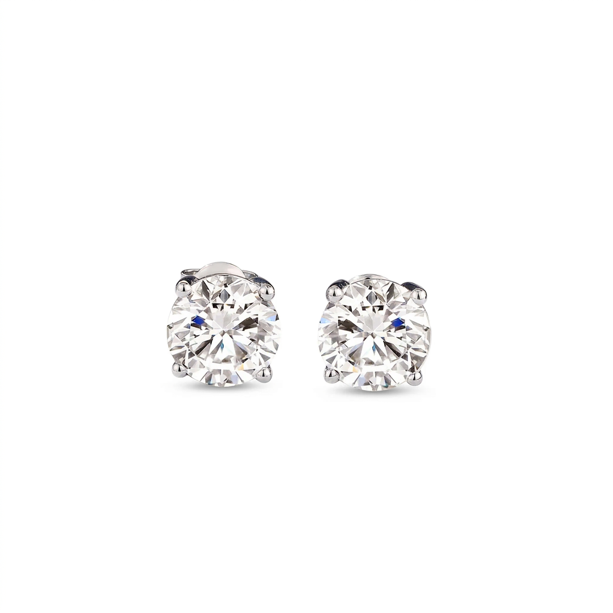 Brinco  em prata .925 e 1.0  Moissanite. (Promoção MÃES)