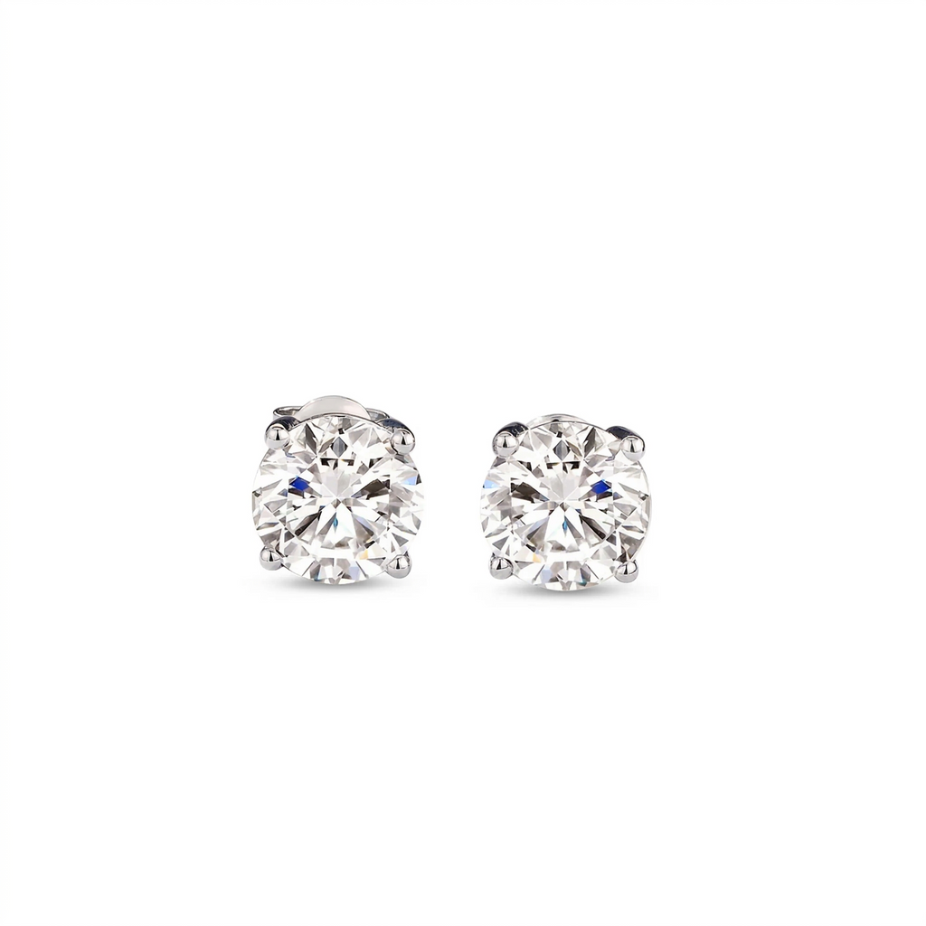 Brinco  em prata .925 e 0.3, 0.5, 1.0, 2.0 CT Moissanite.