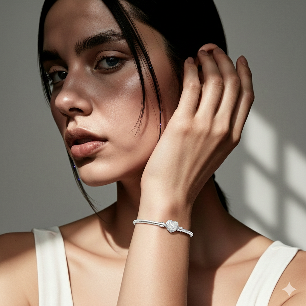 Pulseira Berloque Prata 925 com Fecho Coração Reversível e Zircônias - Estilo Pandora - Yuna Joias