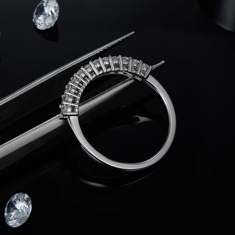 Anel Oval  Moissanite .925 Prata Esterlina