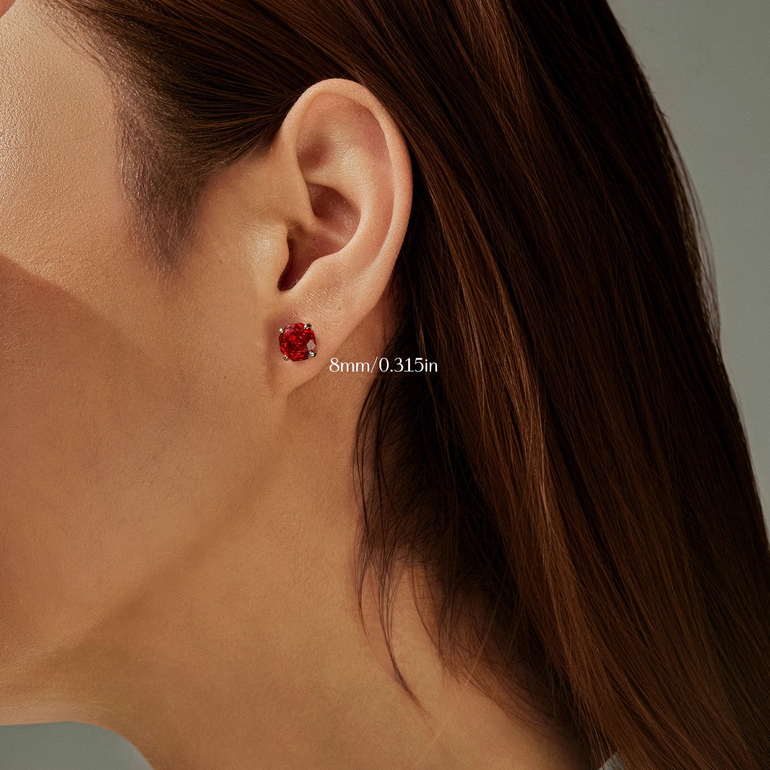 Brinco Solitário Octagonal com Zircônia Vermelha - Joia Romântica em Prata 925 - Yuna Joias