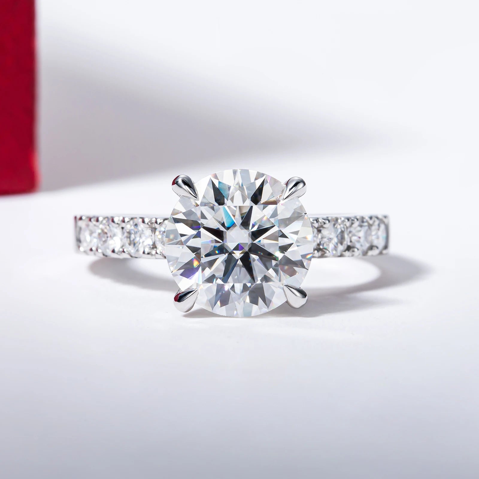 Anel de Noivado em Ouro Branco 14K com Moissanite de 3.5 Quilates – Yuna Joias