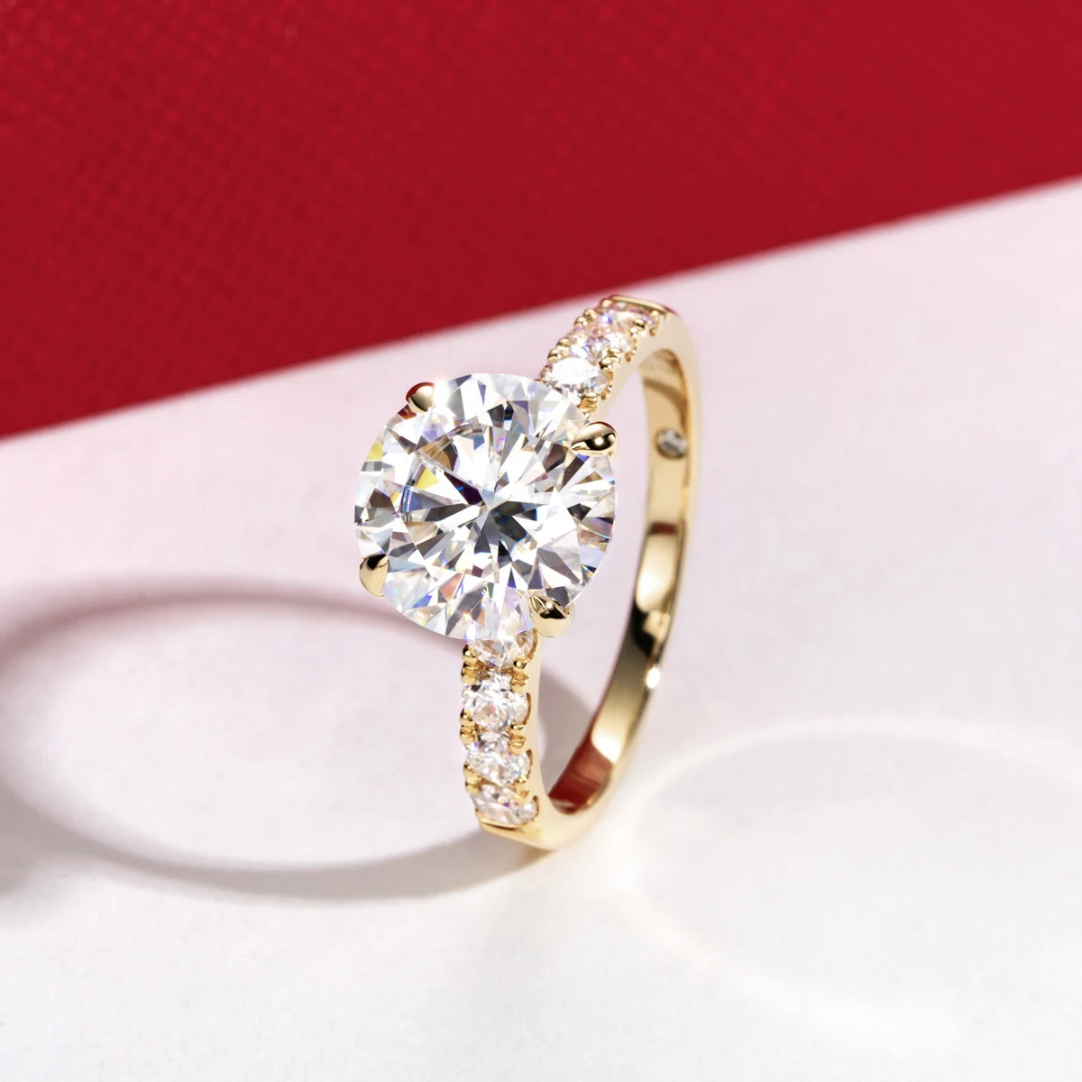 Anel de Noivado Moissanite 3.5ct em Ouro Branco 14K - Joia de Alta Joalheria com Certificado - Yuna Joias