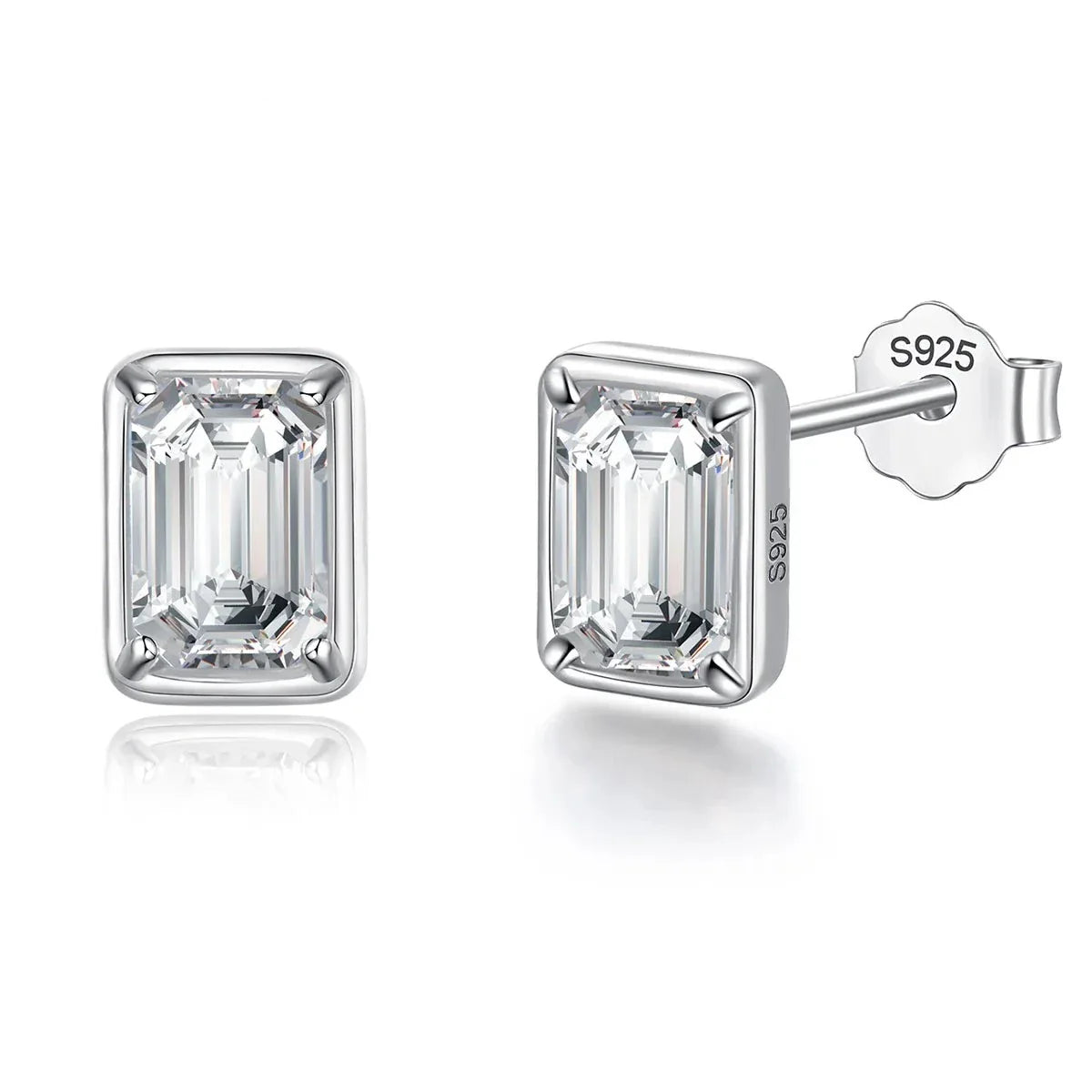 Brinco em prata .925 e 1.2CT moissanite
