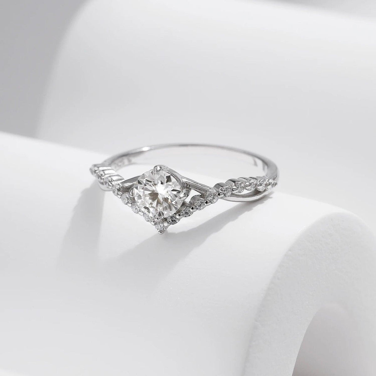 Anel Moissanite - Prata 925 Esterlina - Yuna Joias