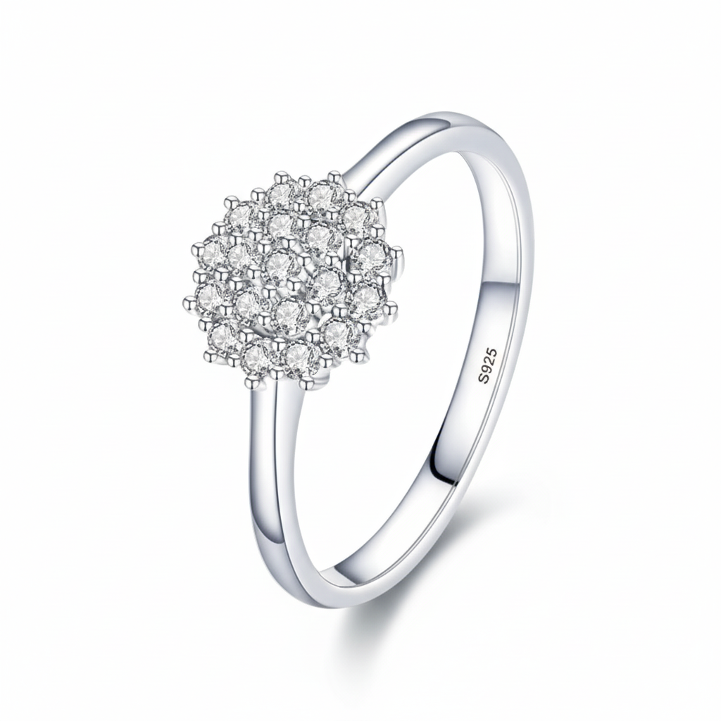 Anel Feminino Marquise com Zircônias Cravejadas - Joia Luxuosa em Prata 925 para Noivado - Yuna Joias