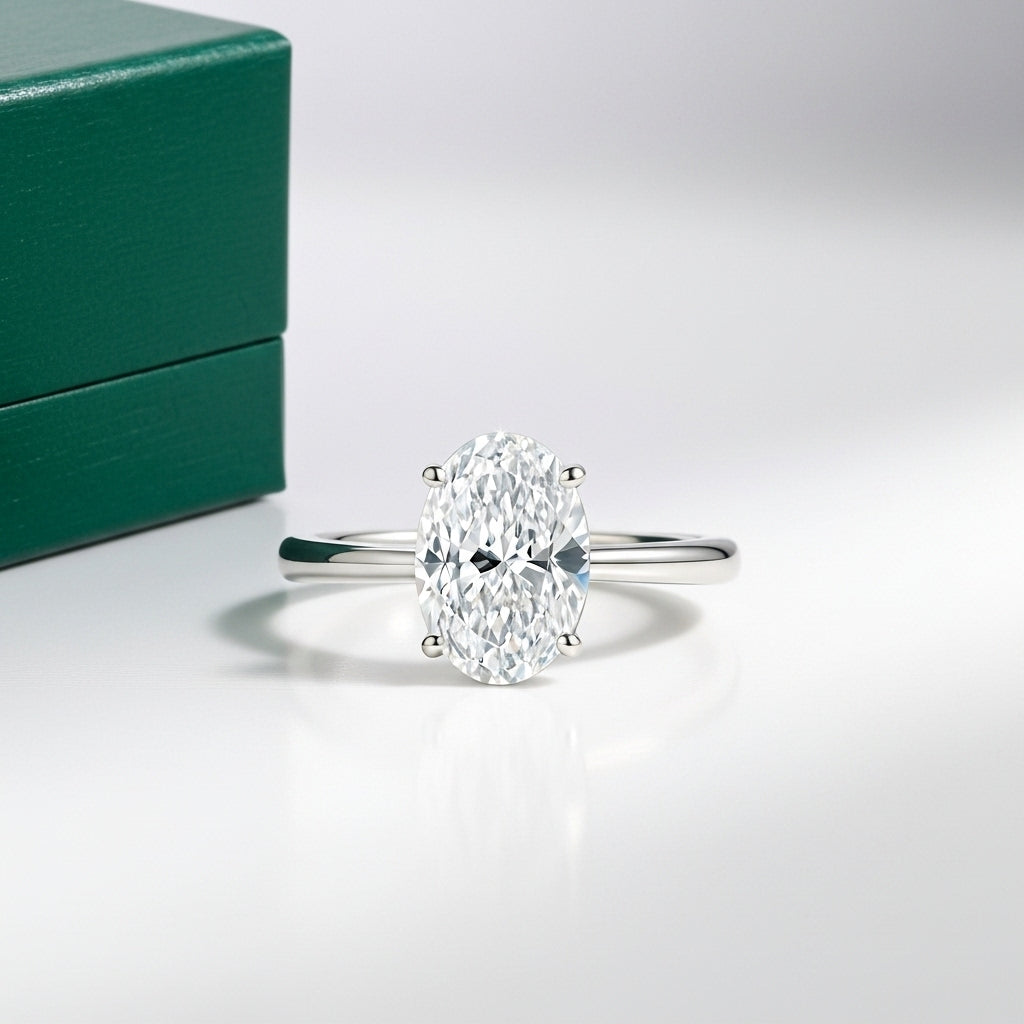 Anel Solitário Moissanite Oval 1 a 4ct - Prata 925 Banho Ouro Branco 18k GRA - Yuna Joias