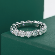 Aliança de Amor Eterno com Moissanite em Lapidação Coração - Prata 925 com Ouro Branco - Yuna Joias - Yuna Joias