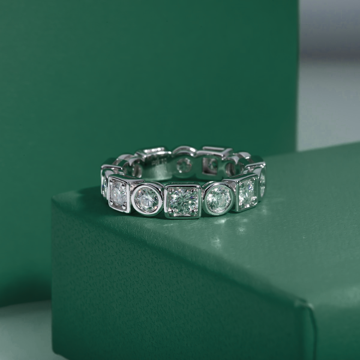 Aliança Moissanite Prata 925 com Banho de Ouro 18k - Yuna Joias - Yuna Joias