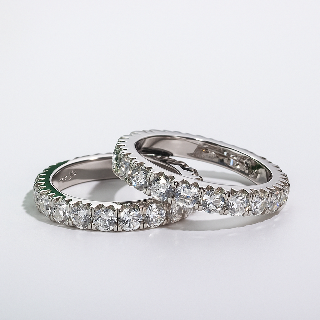 Anel com Moissanite Brilhante em Prata 925 Banhado a Ouro Branco 18k - Yuna Joias - Yuna Joias