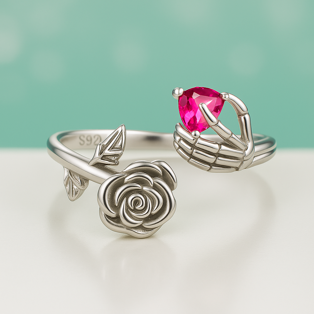 Anel Rosa Caveira Regulável em Prata 950 com Cristal em Coração - Yuna Joias - Yuna Joias