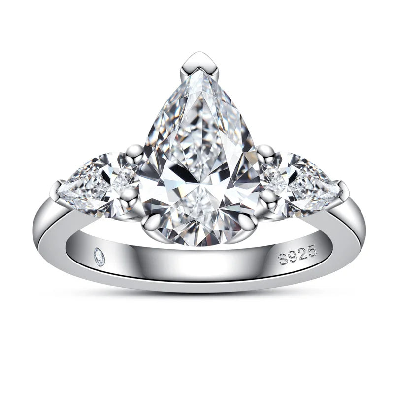 Anel com Moissanite Pera 3 Quilates em Prata 925 com Ouro 18k – Yuna Joias - Yuna Joias