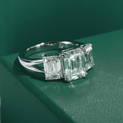 Anel com Moissanite de 5 Quilates – Prata 925 com Ouro 18k - Yuna Joias - Yuna Joias