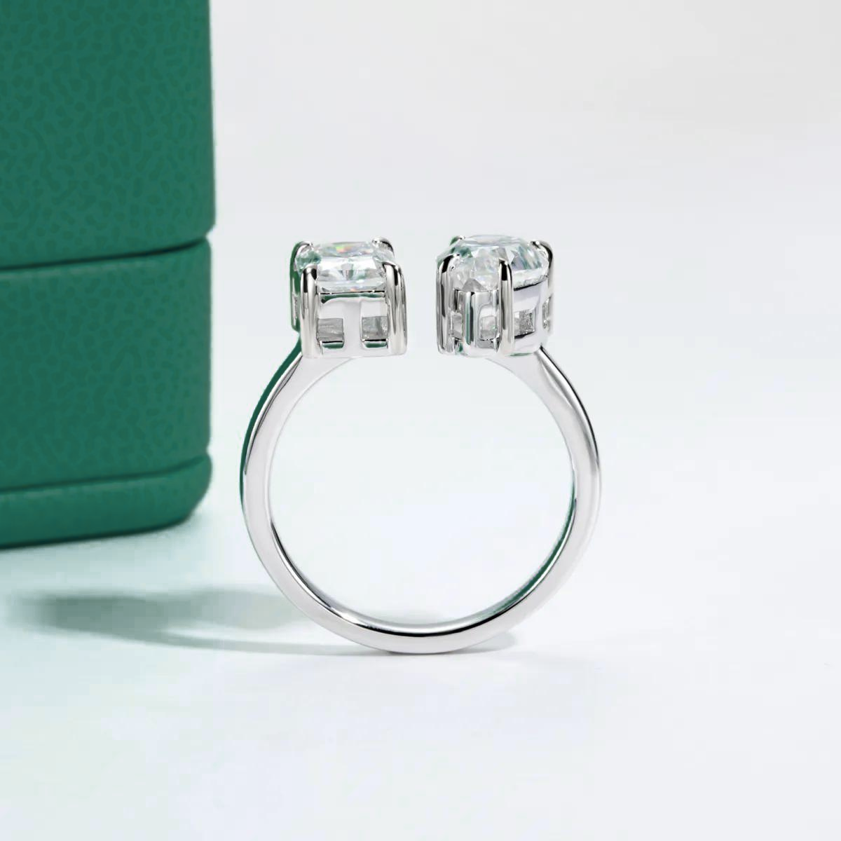 Anel com Moissanite Pera e Radiante em Prata 925 com Ouro Branco – Yuna Joias - Yuna Joias