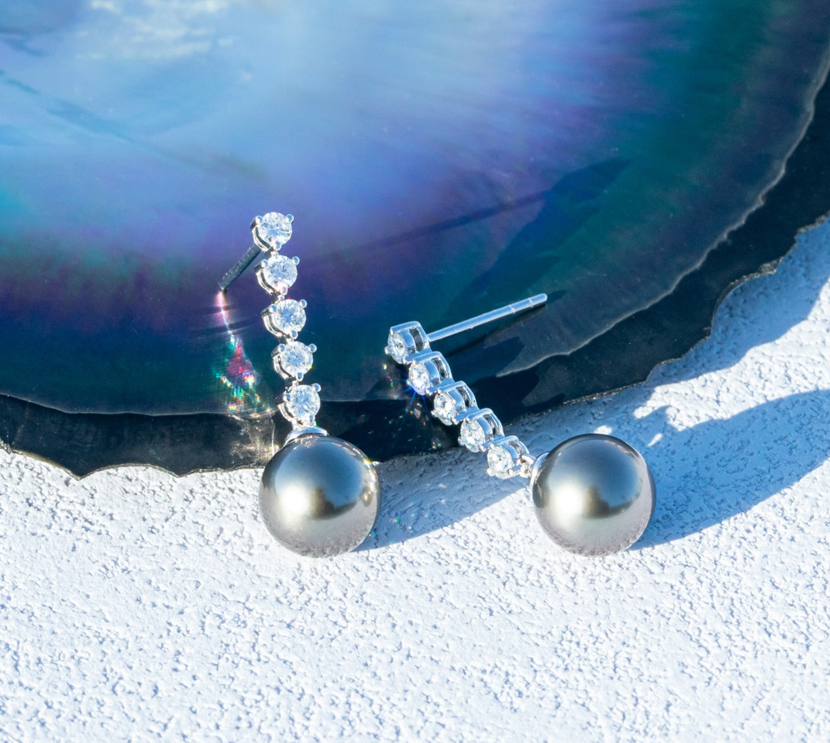 Brinco com Pérola Negra do Tahiti e Moissanites Ouro 10k - Yuna Joias - Yuna Joias