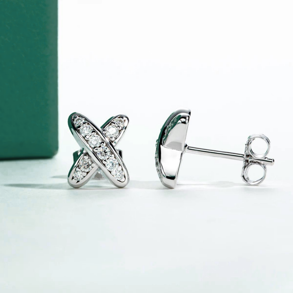 Brincos de Moissanite Formato X em Prata 925 com Ouro 18K – Yuna Joias - Yuna Joias