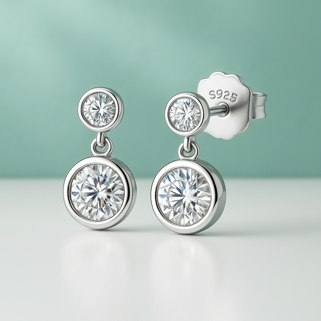 Brincos Par de Luz com Moissanites 1.2ct – Prata 925 com Ouro Branco 18k - Yuna Joias - Yuna Joias