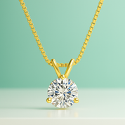 Colar com Moissanite de 1 Quilate – Prata 925, Ródio e Detalhes em Ouro 18k - Yuna Joias - Yuna Joias