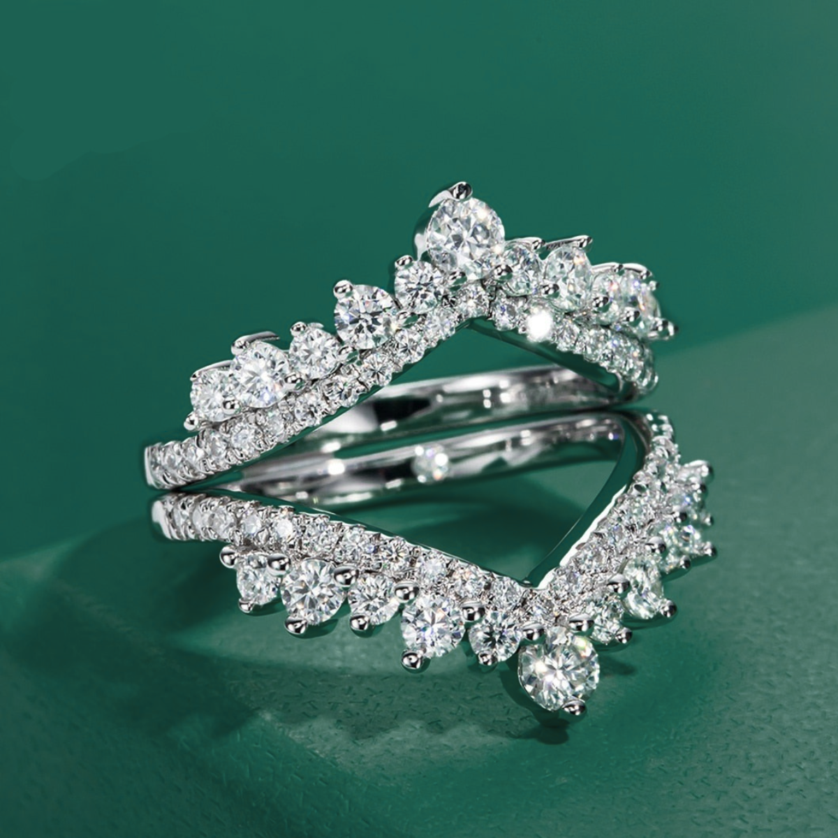 Meia Aliança Imperial em Prata 925 com Moissanites e Banho de Ouro 18K Certificação GRA - Yuna Joias - Yuna Joias