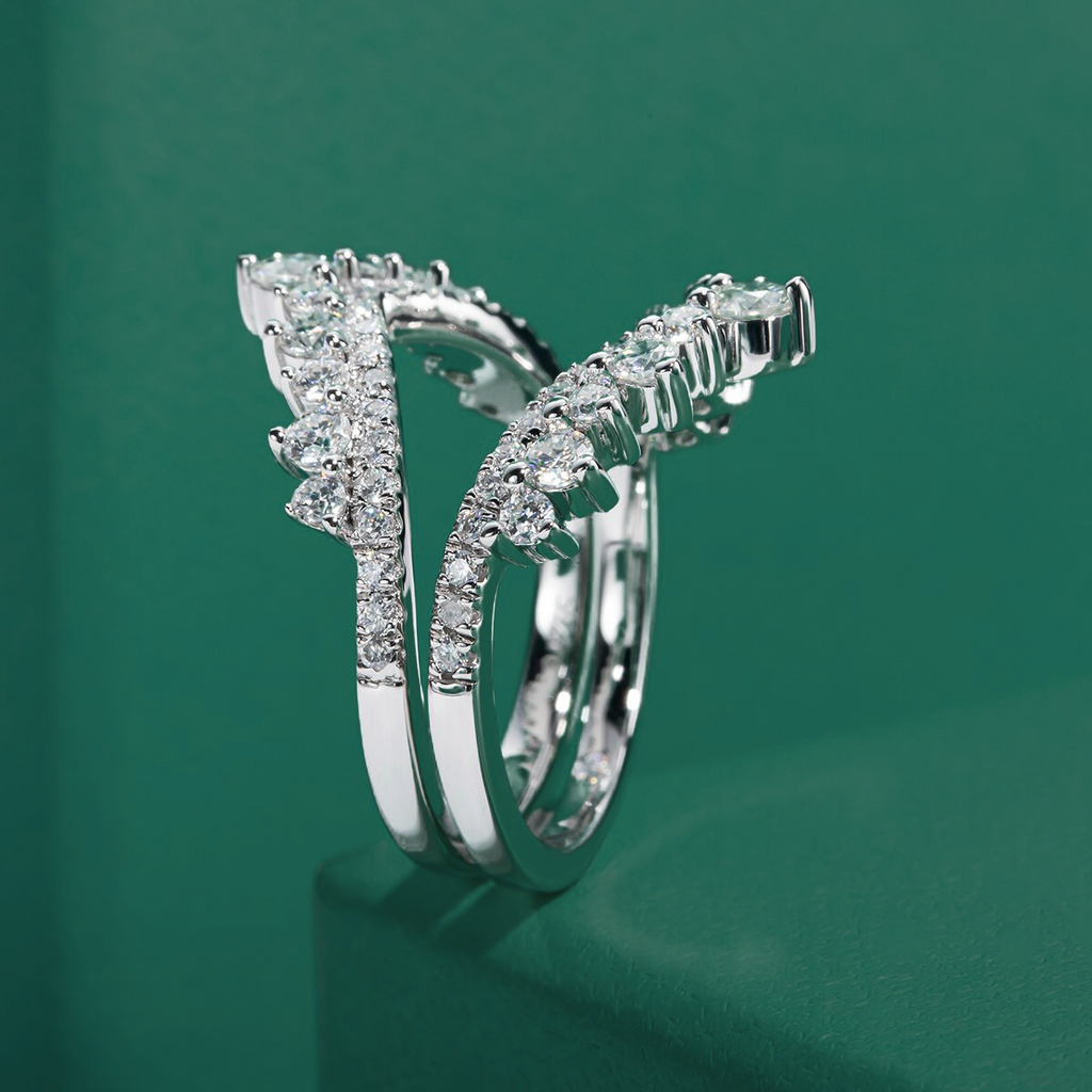 Meia Aliança Imperial em Prata 925 com Moissanites e Banho de Ouro 18K Certificação GRA - Yuna Joias - Yuna Joias