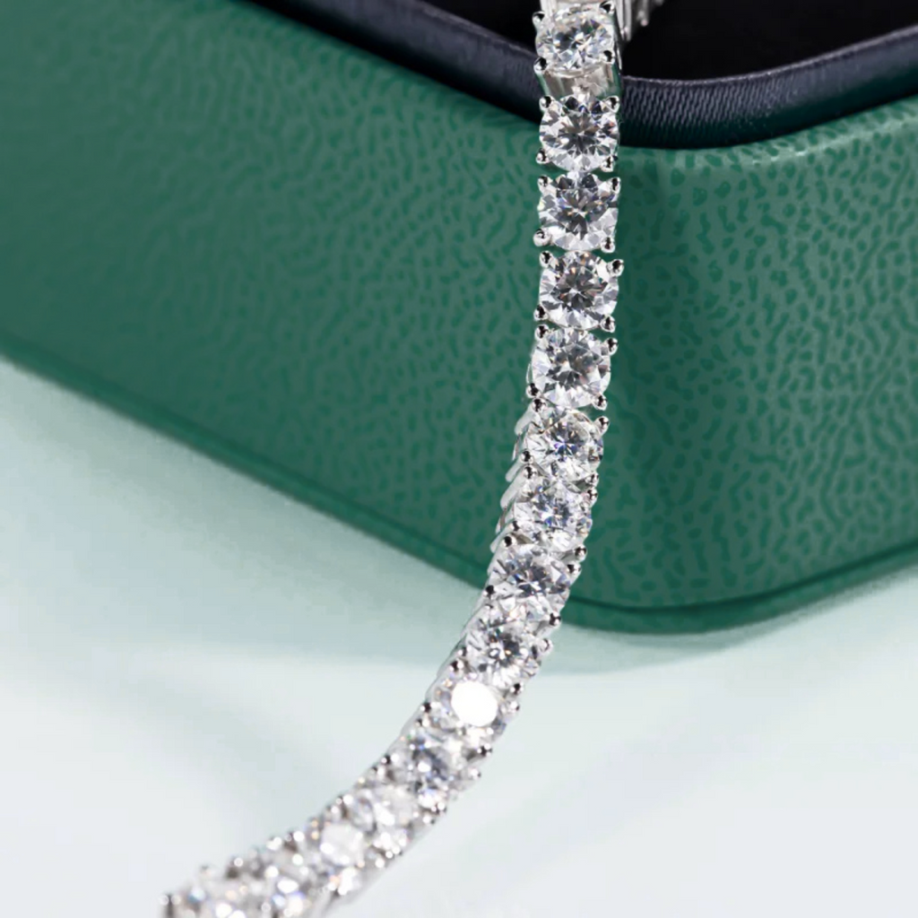 Pulseira Riviera com Moissanites D-VVS1 em Prata 925 com Banho de Ouro 18k - Yuna Joias - Yuna Joias